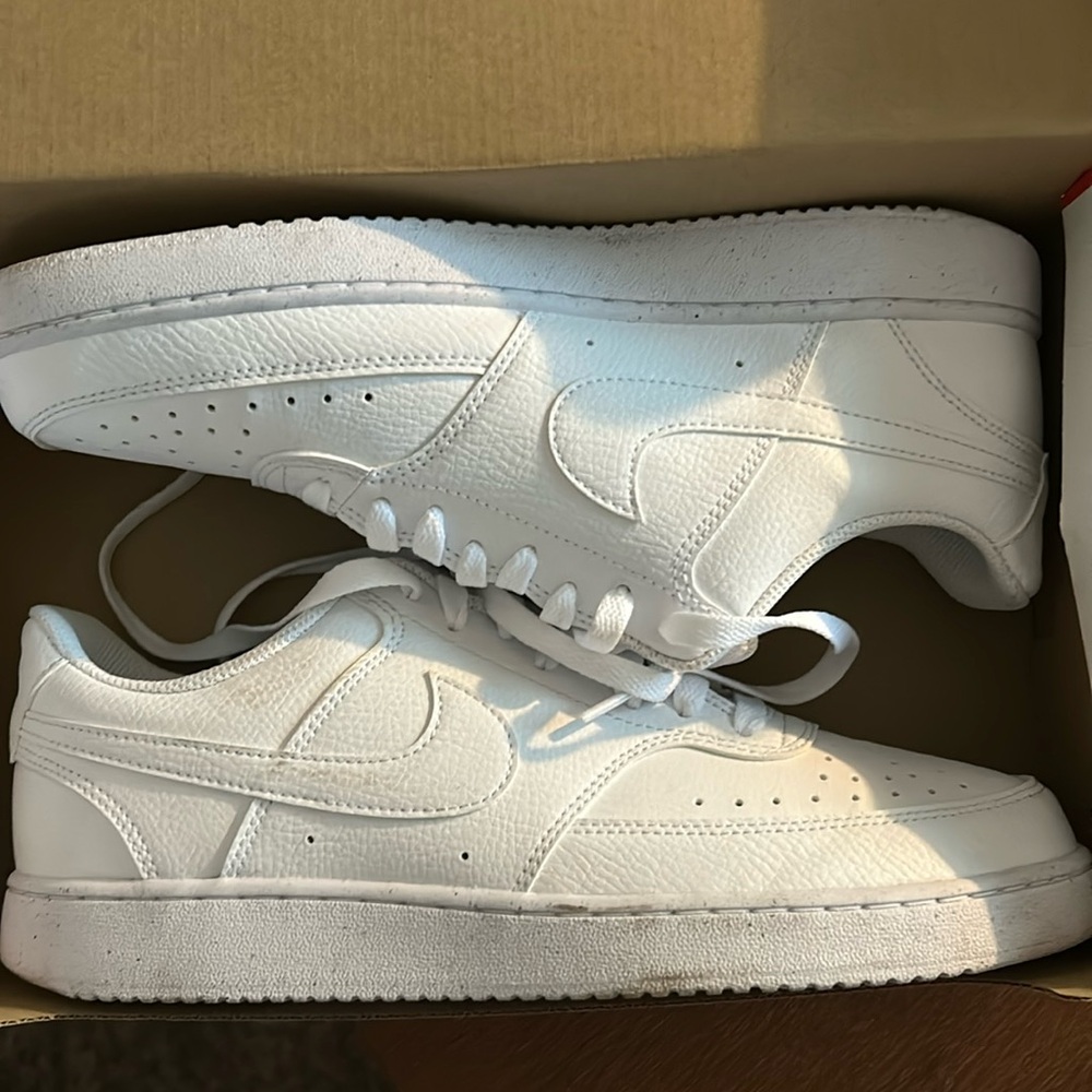 Men’s Nike Court Vision Lo NN size 9.5